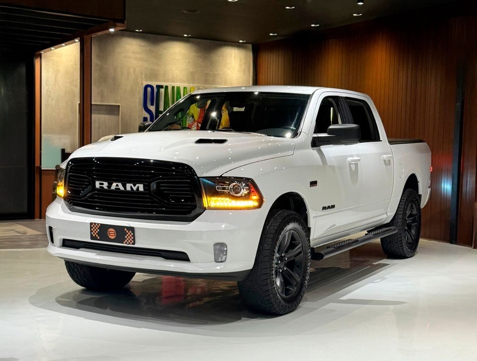 RAM CLASSIC LARAMIE 5.7 CD V8 4X4 Aut.