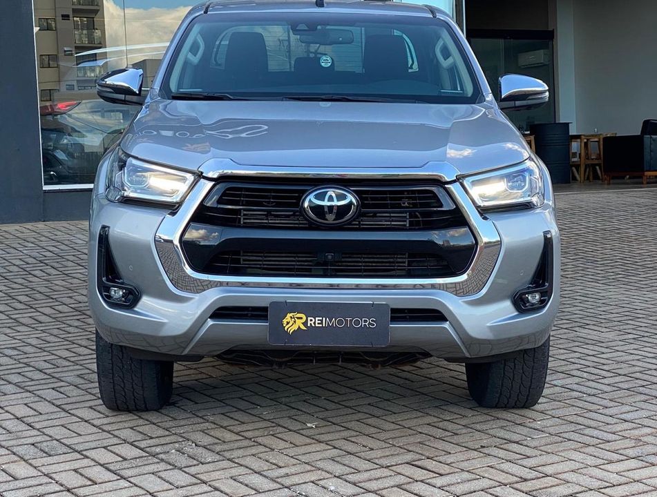 Toyota Hilux CD SRX 4x4 2.8 TDI 16V Diesel Aut.