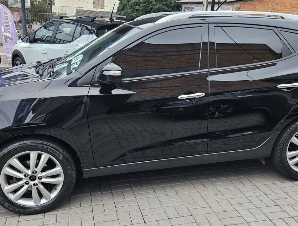 Hyundai ix35 2.0 16V 170cv 2WD/4WD Aut.