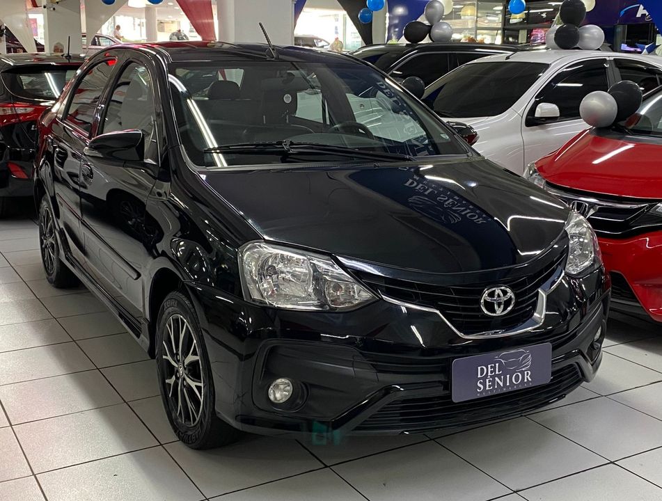 Toyota ETIOS PLATINUM Sed. 1.5 Flex 16V 4p Aut.