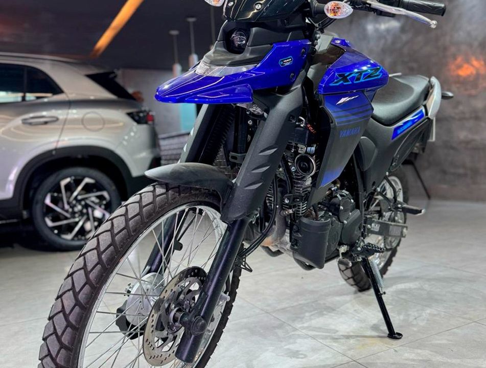 YAMAHA XTZ 250 LANDER CONNECTED