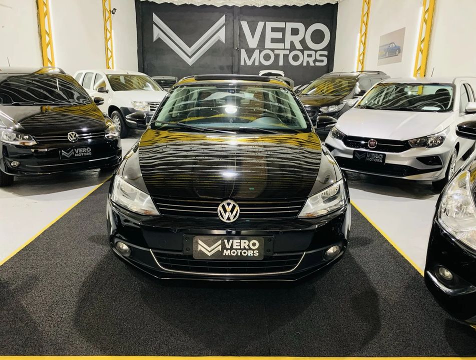 VolksWagen JETTA Highline 2.0 TSI 16V 4p Tiptronic