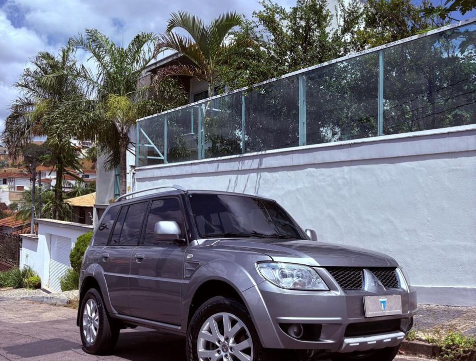Mitsubishi Pajero TR4 2.0 Flex 16V 4X2 Aut.