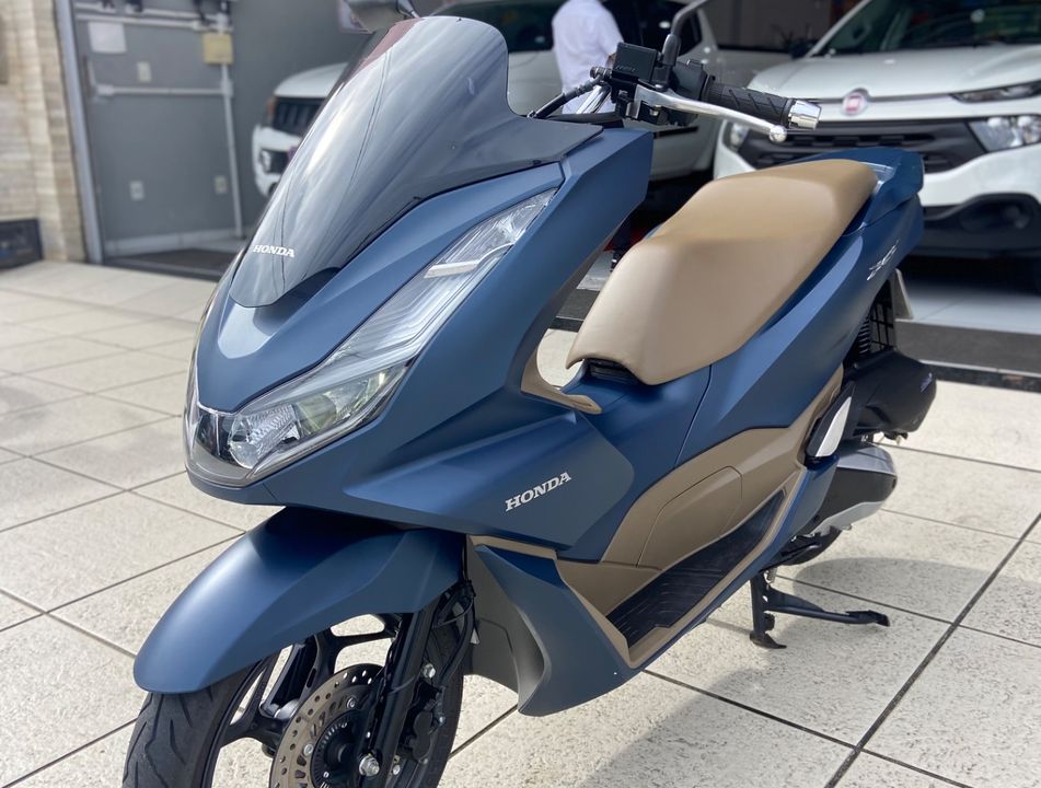 HONDA PCX 160 DLX