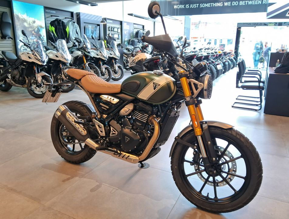 TRIUMPH SCRAMBLER 400X
