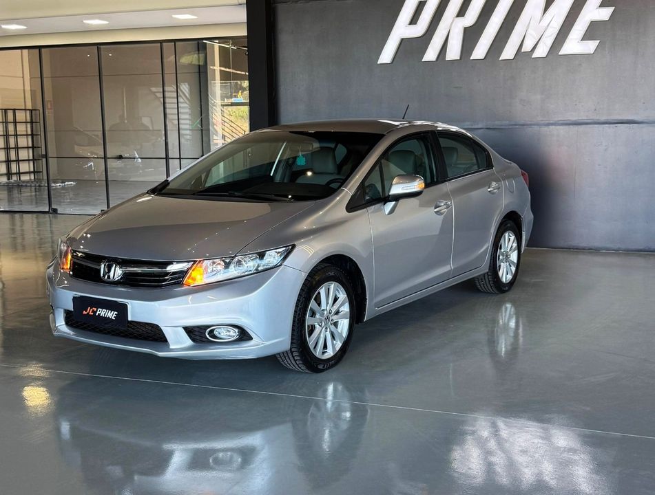 Honda Civic Sedan LXR 2.0 Flexone 16V Aut. 4p