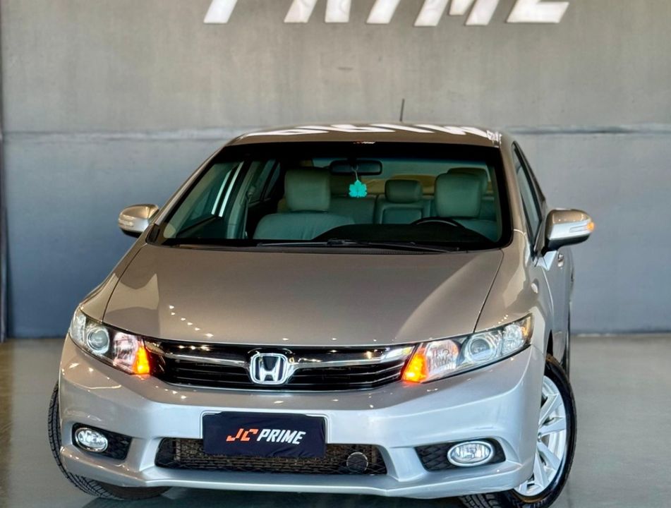 Honda Civic Sedan LXR 2.0 Flexone 16V Aut. 4p
