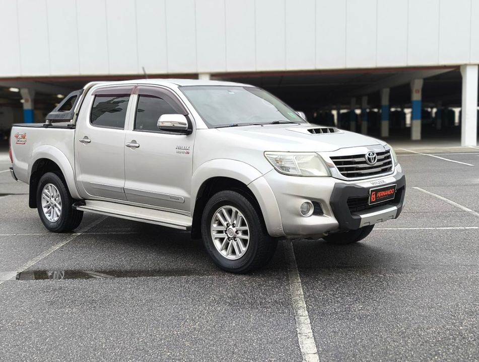 Toyota Hilux CD SRV D4-D 4x4 3.0 TDI Diesel Aut