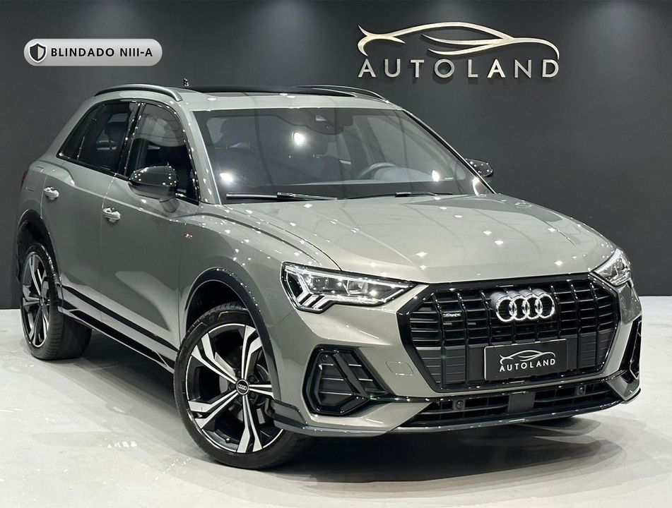 Audi Q3 SPB Perf. Black 2.0 TFSI Tipt. Quat.