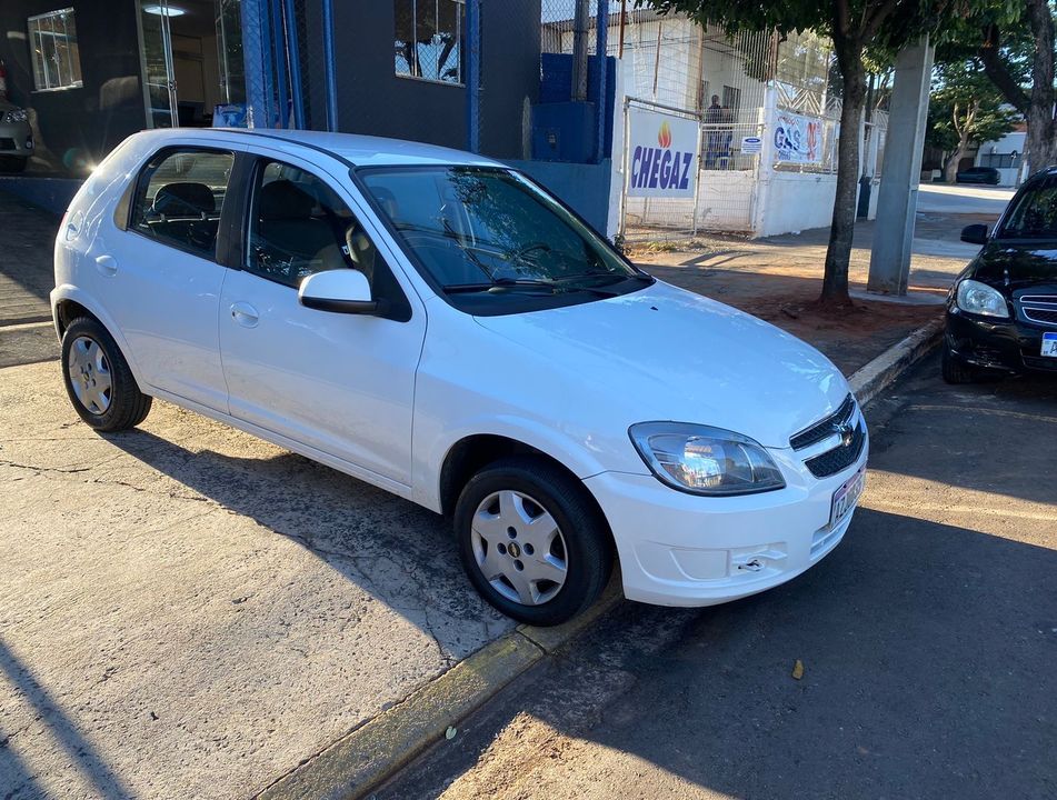 Chevrolet Celta Spirit/ LT 1.0 MPFI 8V FlexP. 5p