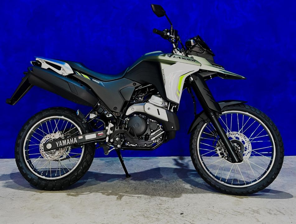 YAMAHA XTZ 250 LANDER CONNECTED