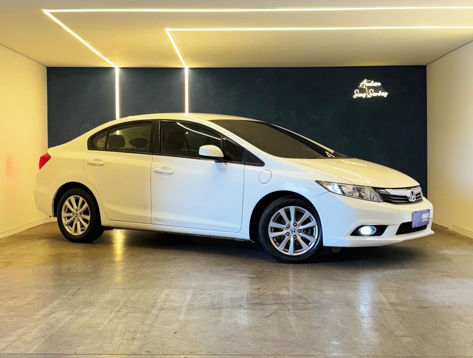 Honda Civic Sedan LXS 1.8/1.8 Flex 16V Mec. 4p