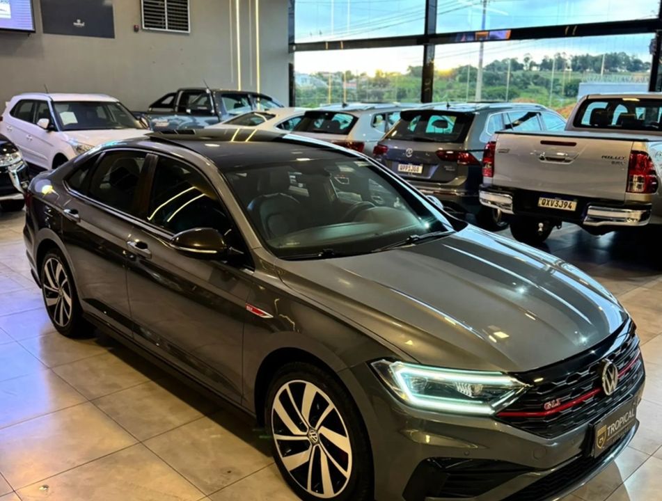 VOLKSWAGEN 2.0 350 TSI GASOLINA GLI DSG