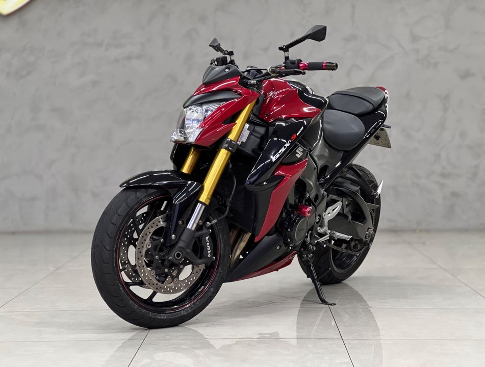 SUZUKI GSX-S 1000