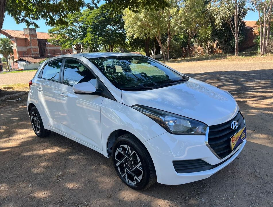 Hyundai HB20 C.Style/C.Plus 1.6 Flex 16V Aut.