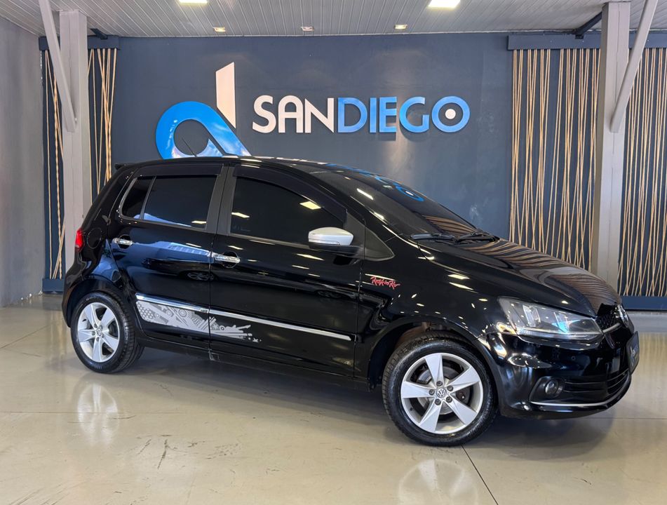 VolksWagen Fox Rock in Rio 1.6 Mi Total Flex 8V 5p