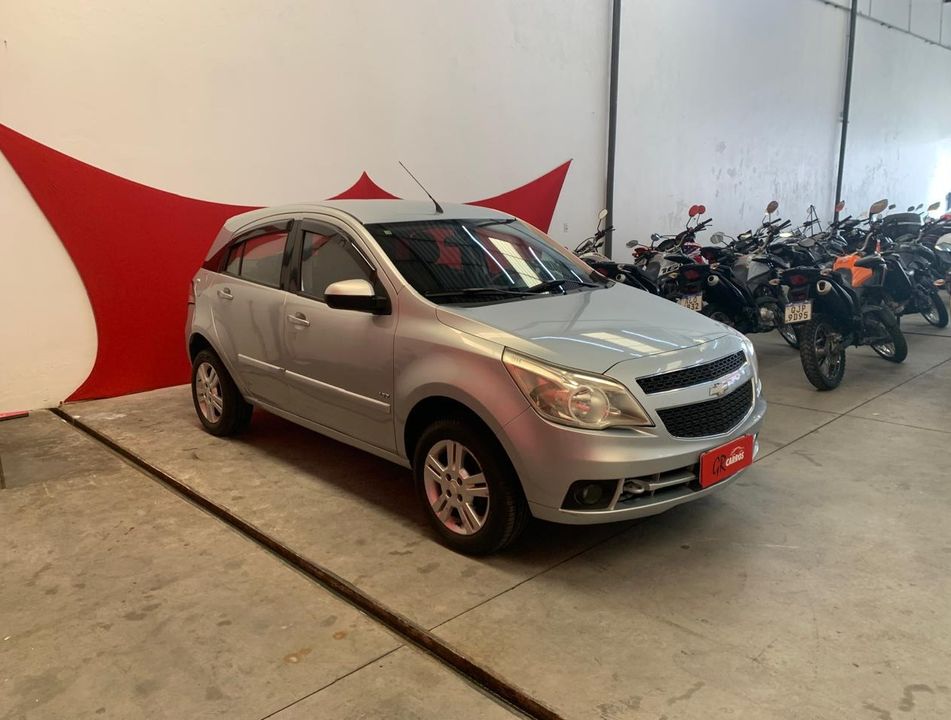 CHEVROLET 1.4 MPFI LTZ 8V FLEX 4P MANUAL