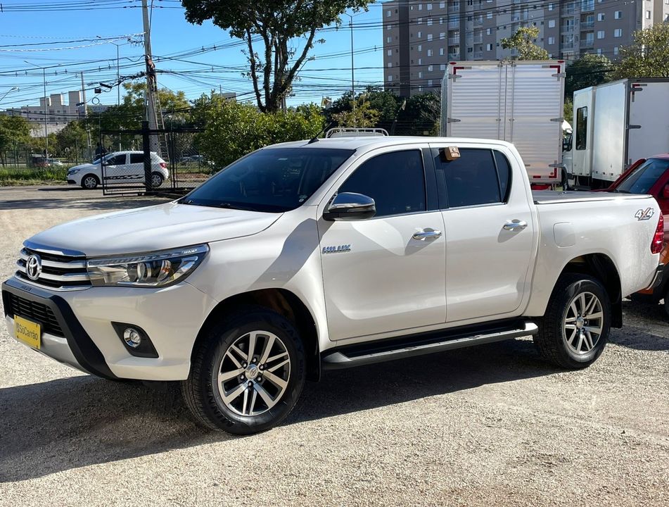 Toyota Hilux CD SRX 4x4 2.8 TDI 16V Diesel Aut.