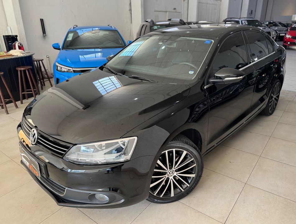 VolksWagen JETTA Highline 2.0 TSI 16V 4p Tiptronic