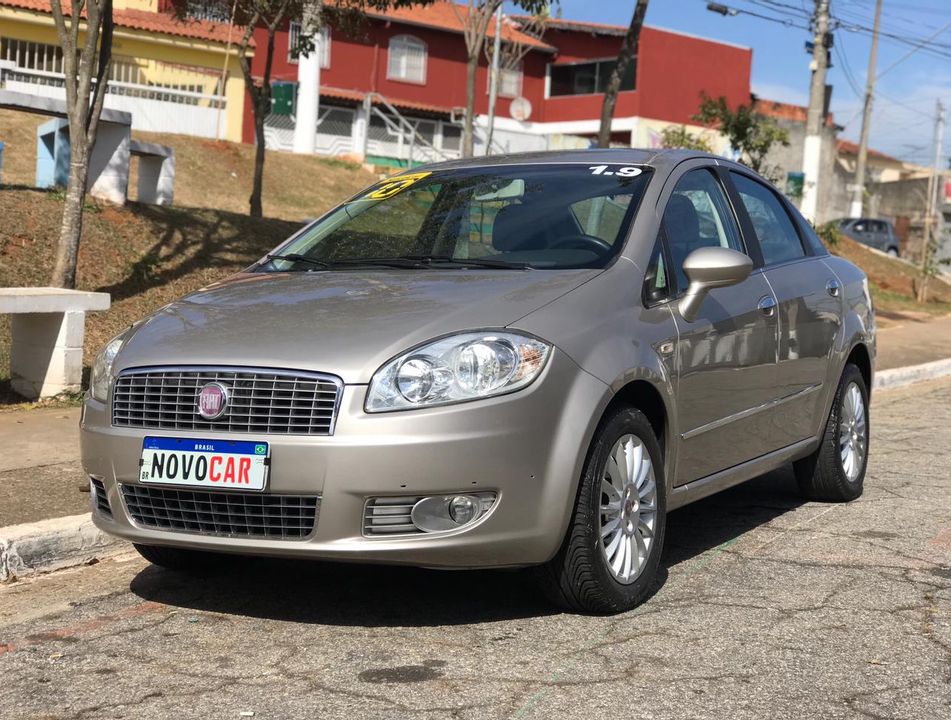 Fiat LINEA ABSOLUTE 1.9/1.8 Flex Dualogic 4p