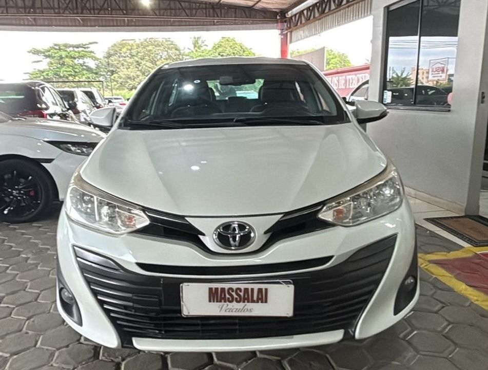 Toyota YARIS XLS Sedan 1.5 Flex 16V 4p Aut.