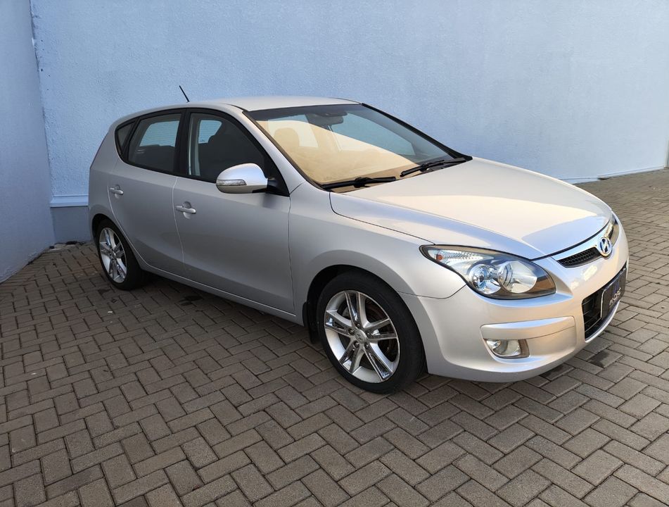 Hyundai i30 2.0 16V 145cv 5p Mec.