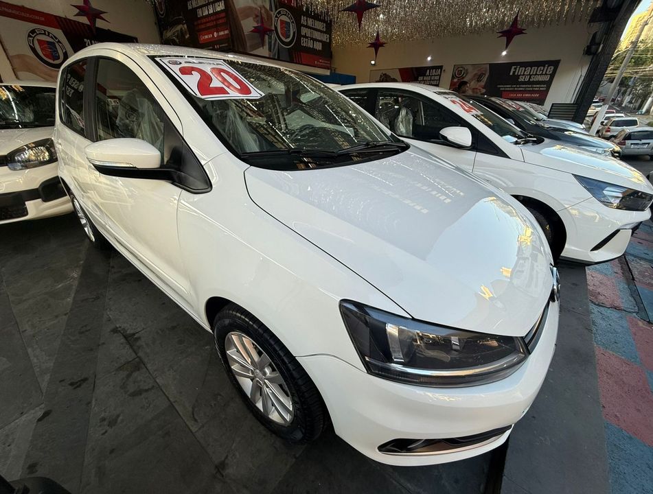 VolksWagen Fox Connect 1.6 Flex 8V 5p