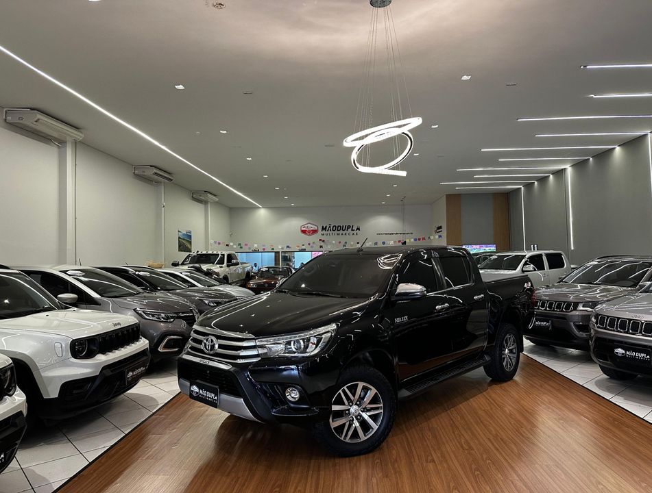 Toyota Hilux CD SRX 4x4 2.8 TDI 16V Diesel Aut.