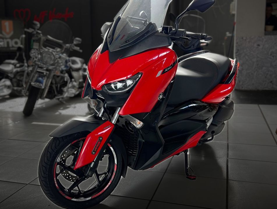 YAMAHA XMAX 250 ABS