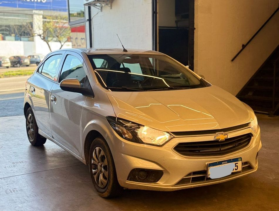 Chevrolet ONIX HATCH Joy 1.0 8V Flex 5p Mec.