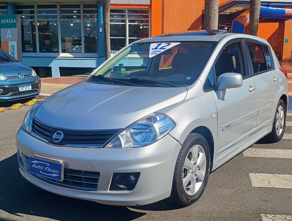 Nissan TIIDA SL 1.8/1.8 Flex 16V Aut.
