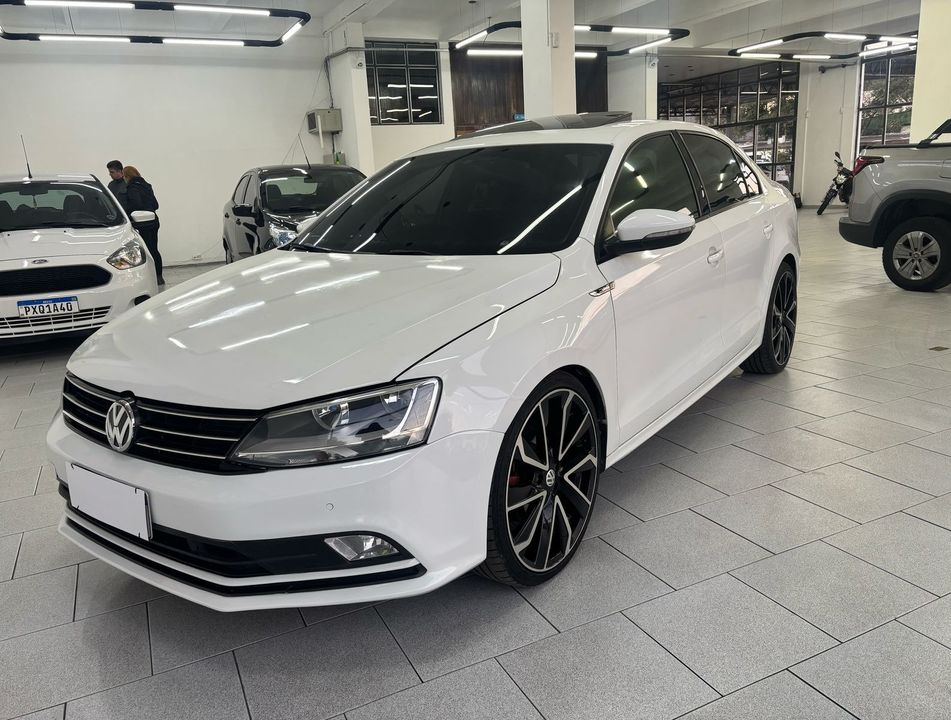 VolksWagen JETTA Comfortline 2.0 T.Flex 8V 4p Tipt.