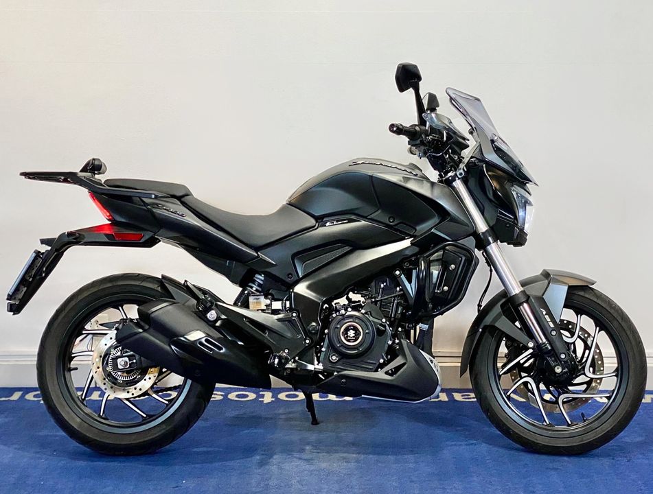 BAJAJ DOMINAR 400 
