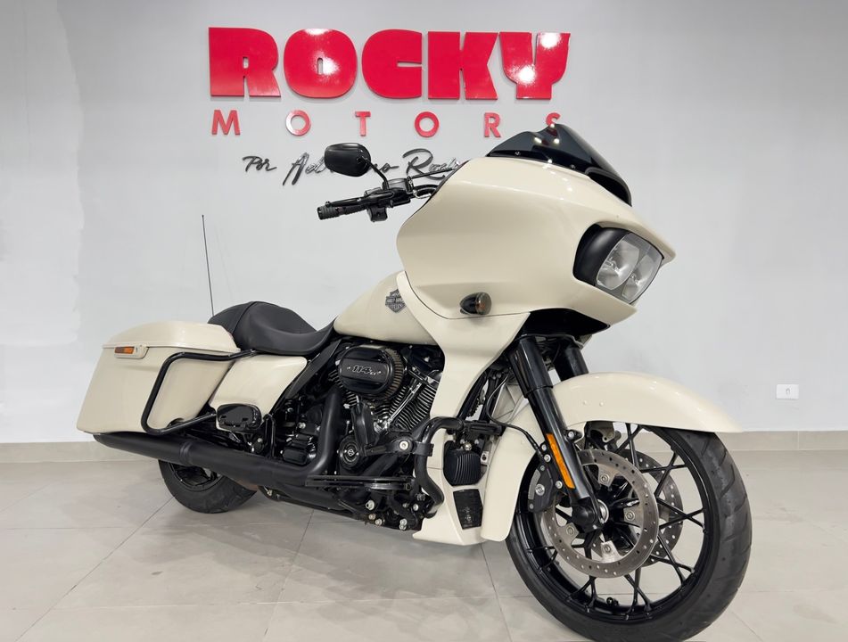 Harley ROAD GLIDE SPECIAL FLTRXS