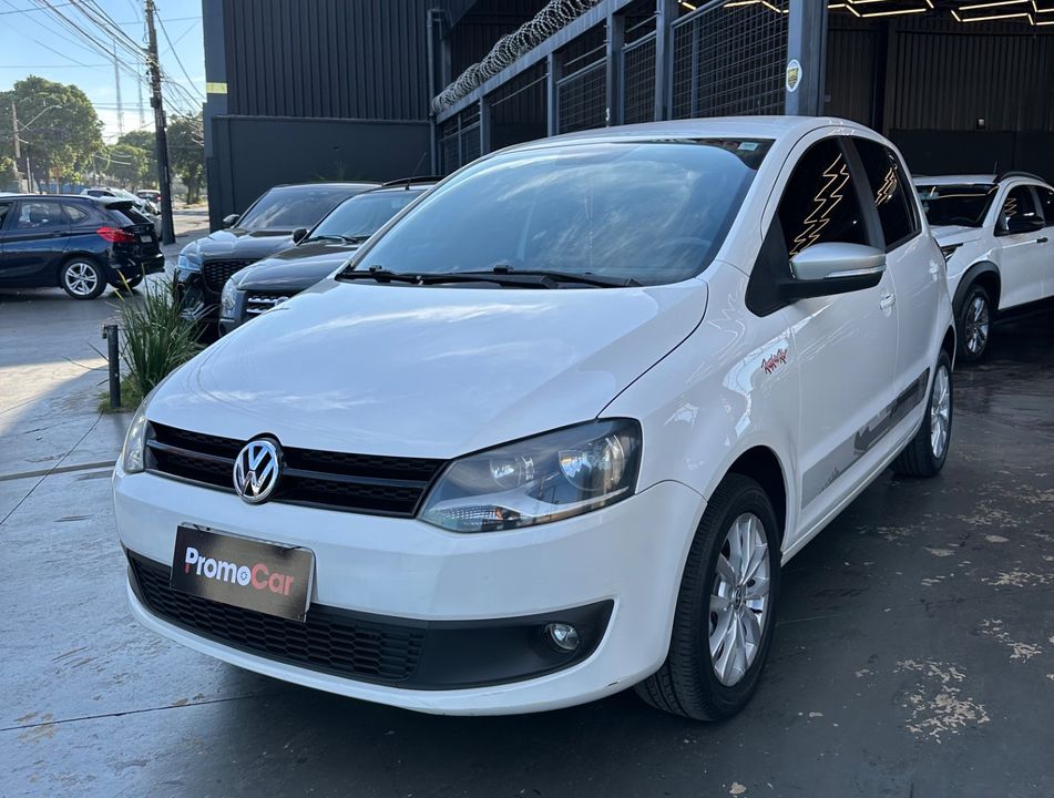 VolksWagen Fox Rock in Rio 1.6 Mi Total Flex 8V 5p