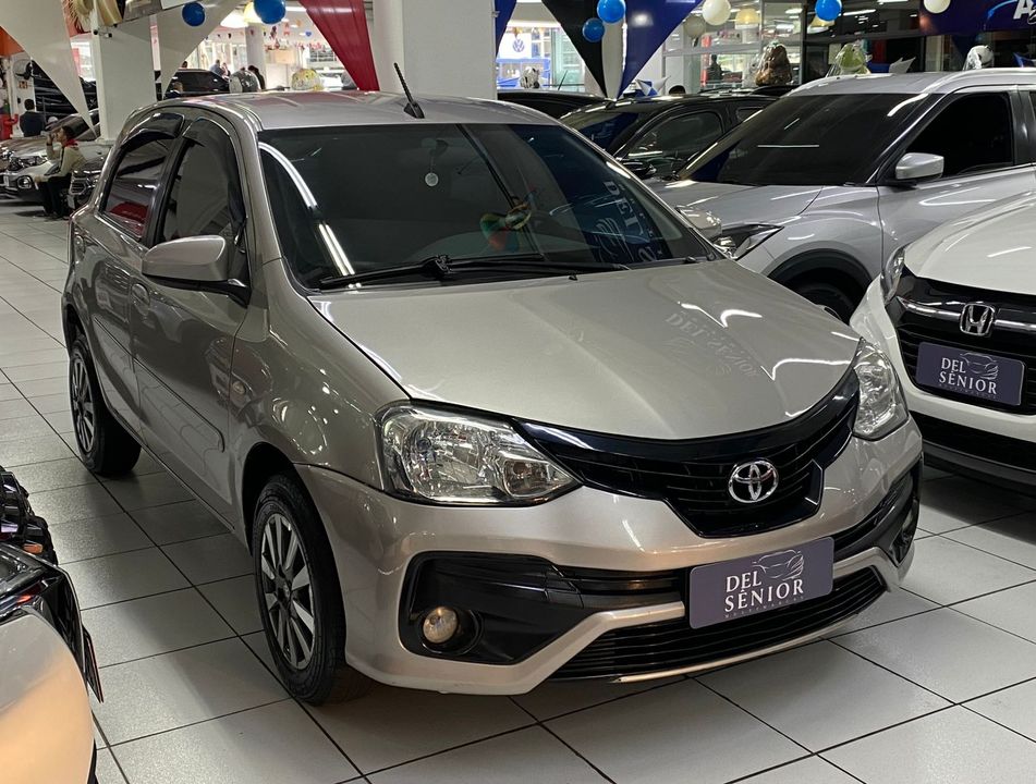 Toyota ETIOS XS 1.5 Flex 16V 5p Aut.