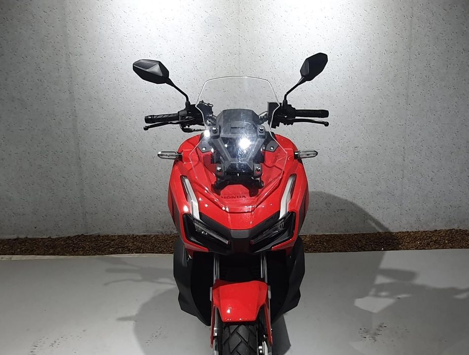 HONDA ADV 150