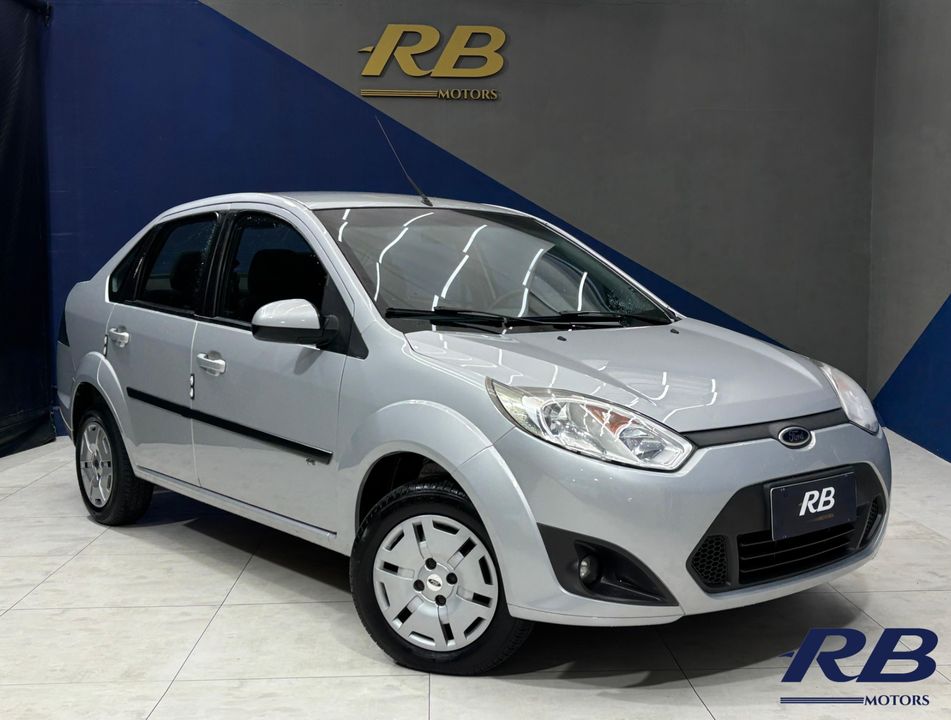 Ford Fiesta Sedan SE 1.6 8V Flex 4p