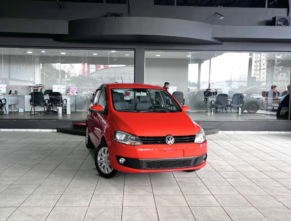 VolksWagen Fox 1.6 Mi Total Flex 8V 5p