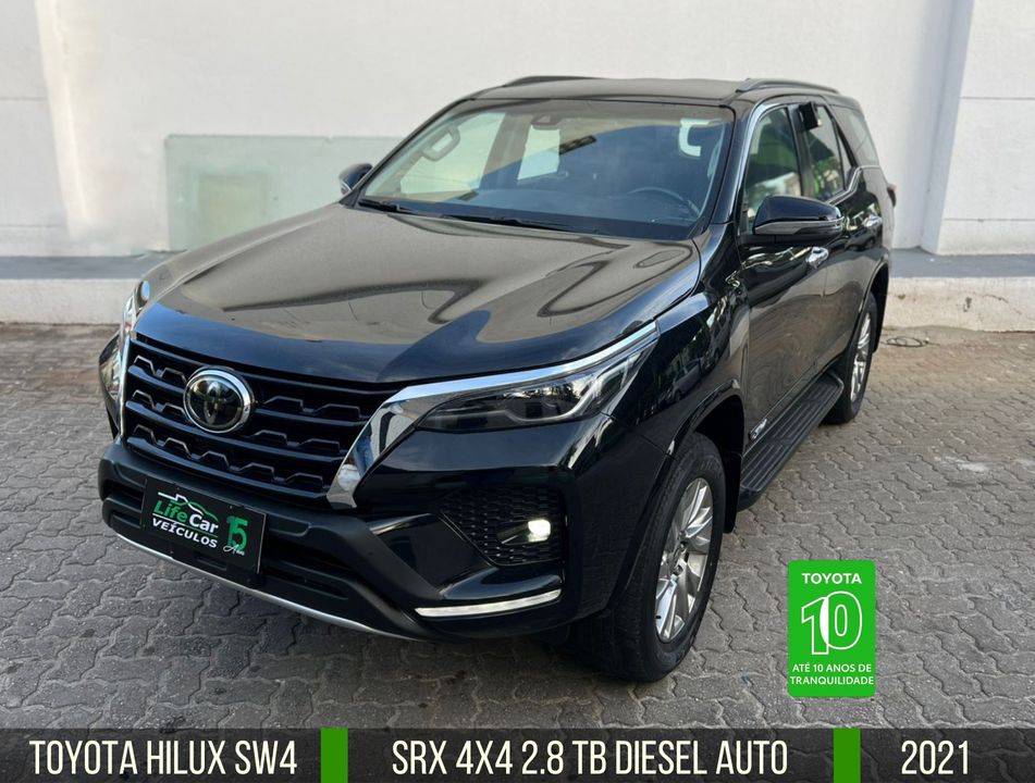 Toyota Hilux SW4 SRX 4x4 2.8 TDI 16V Dies. Aut.