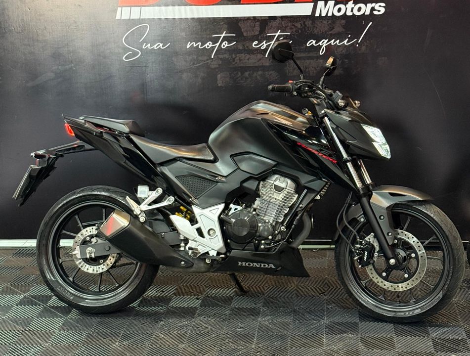 HONDA CB 300F Twister Flex