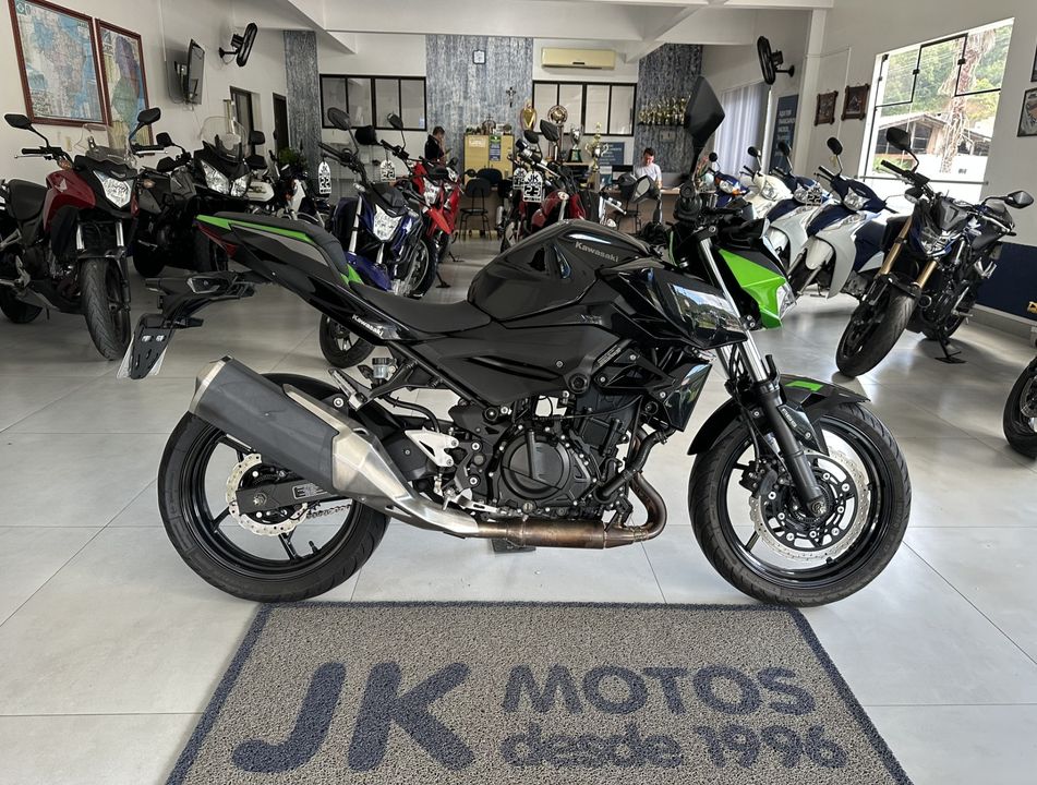 KAWASAKI 400