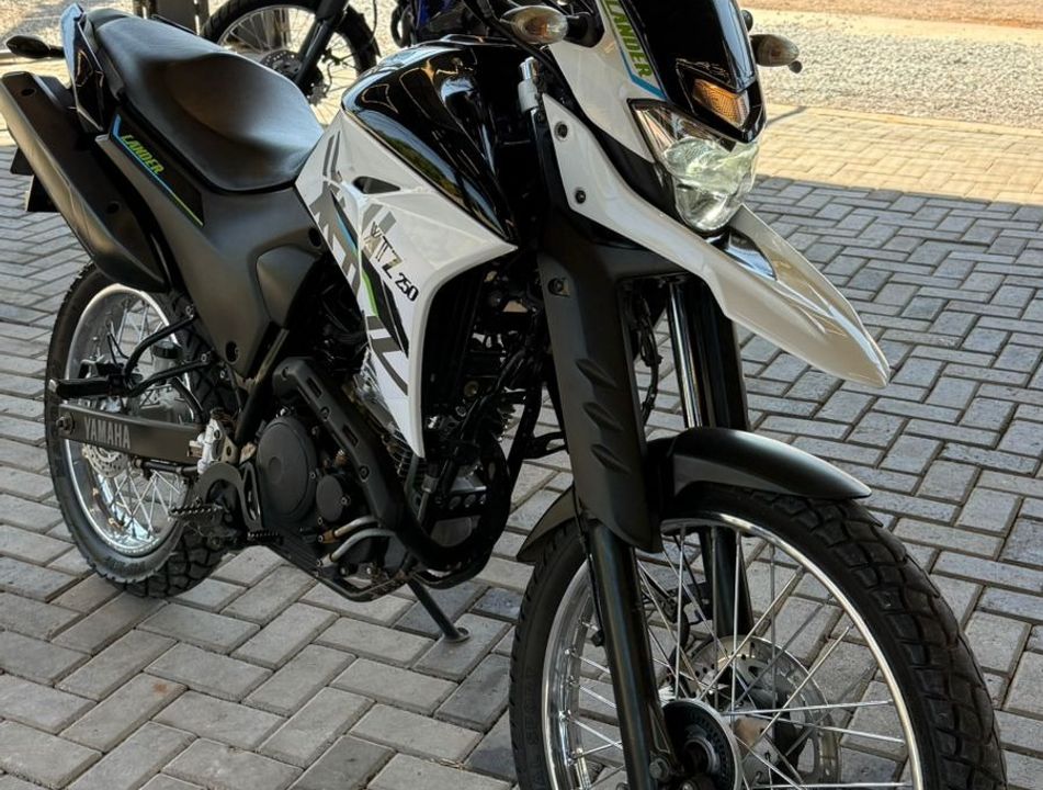 YAMAHA XTZ 250 LANDER 249cc/LANDER BLUEFLEX/ABS