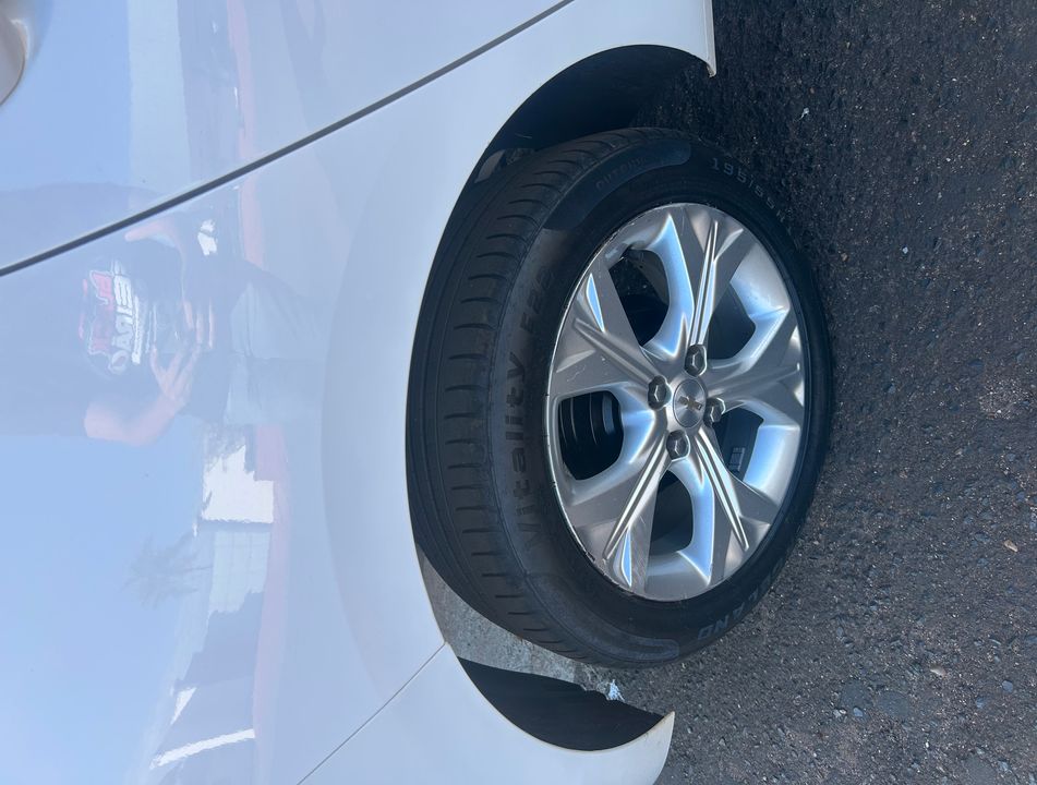 Chevrolet ONIX HATCH LTZ 1.0 12V TB Flex 5p Mec.