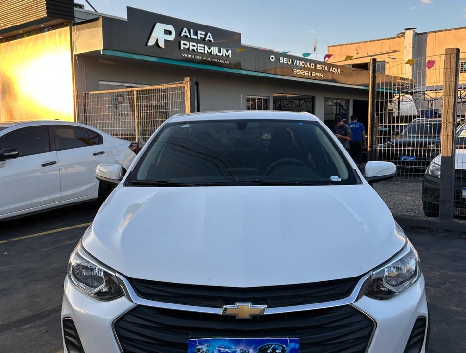 Chevrolet ONIX SEDAN Plus LT 1.0 12V Flex 4p Mec.