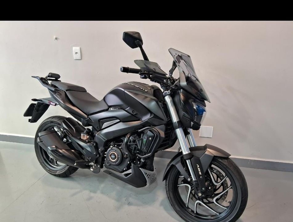BAJAJ DOMINAR 400 
