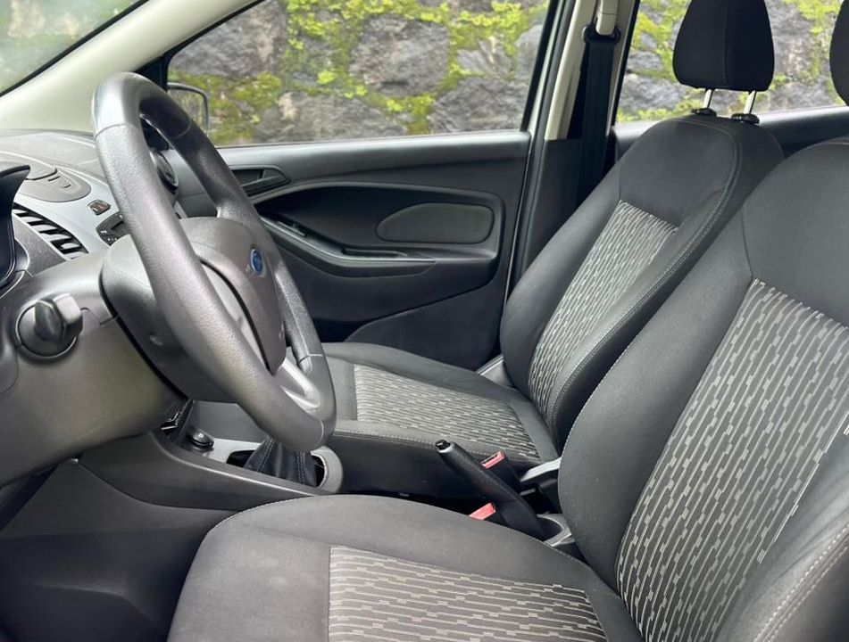 Ford Ka 1.0 SE/SE Plus TiVCT Flex 5p