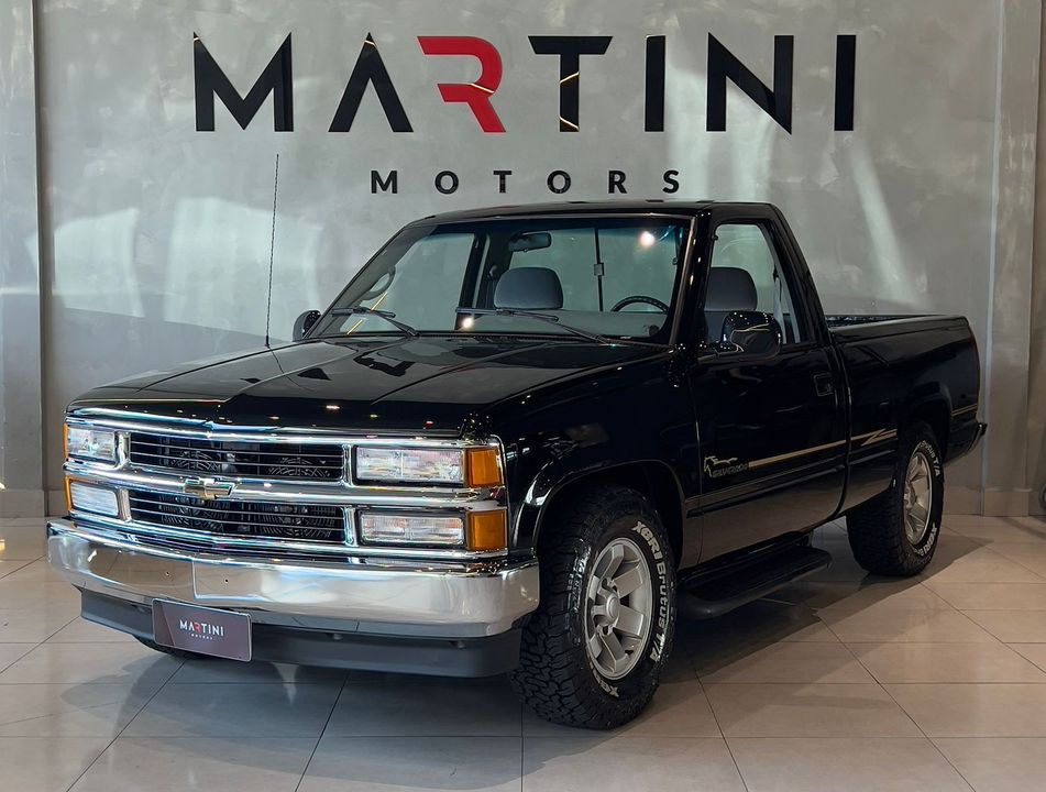 Chevrolet Silverado DLX 4.2 Diesel