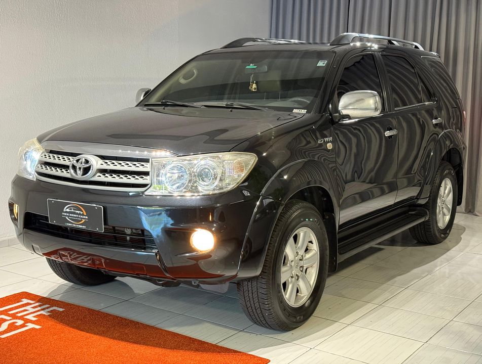 Toyota Hilux SW4 SR 4x2 2.7/ 2.7 Flex 16V Aut.