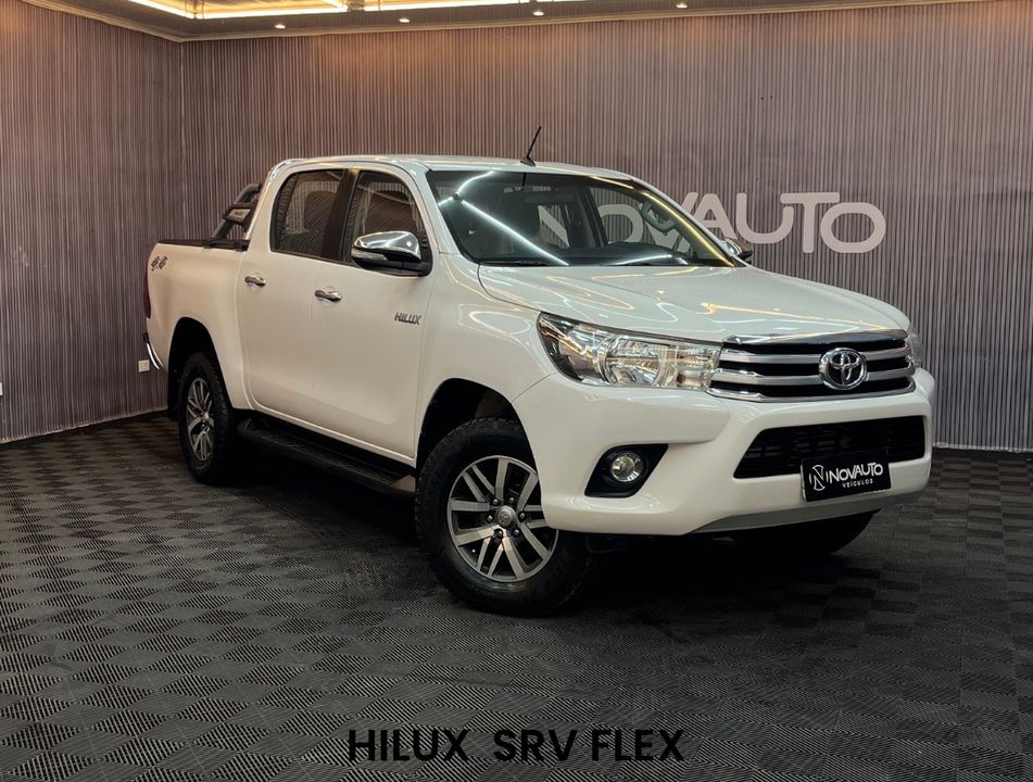 Toyota Hilux CD SRV 4x2 2.7 Flex 16V Aut.